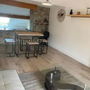 Superbe Au Chateau D'aubenas Appartement